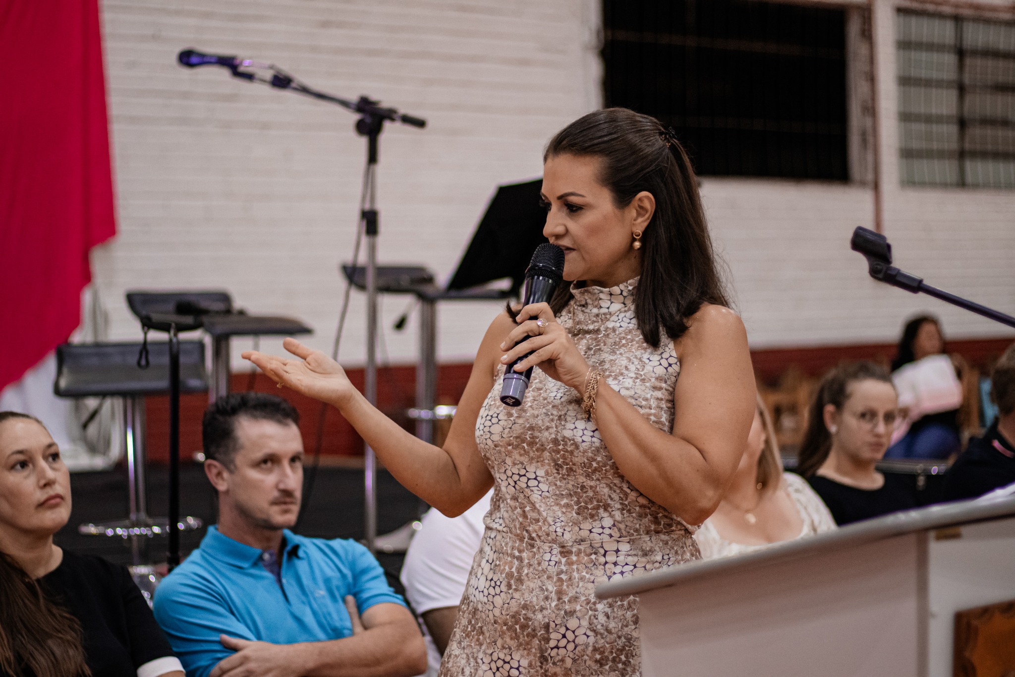 Encontro Municipal de Mulheres: Tempo de Valorização e Empoderamento!