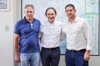 VICE-PREFEITO GLAUCIO E VEREADOR ELOIR GALINA CUMPREM AGENDA EM PORTO ALEGRE